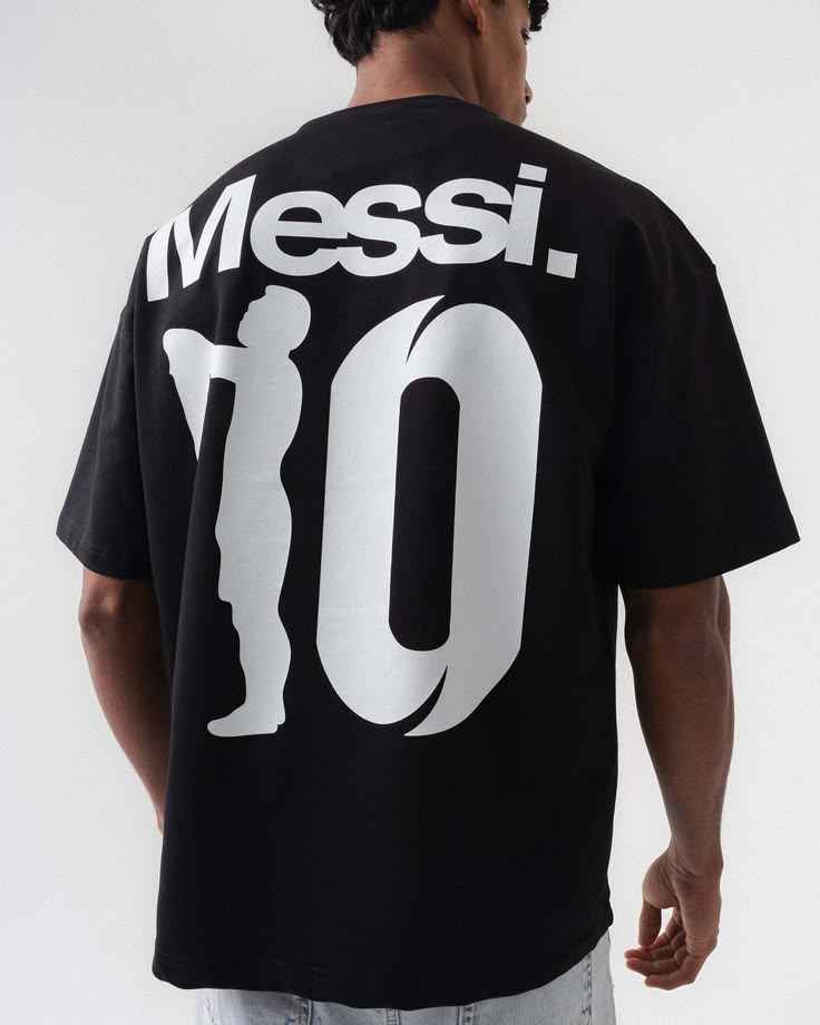 GOAT No.10 black Football Oversized T-Shirt