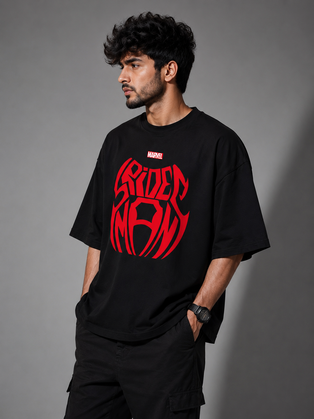 SPIDER-INSPIRED FAN EDITION OVERSIZED T-SHIRT