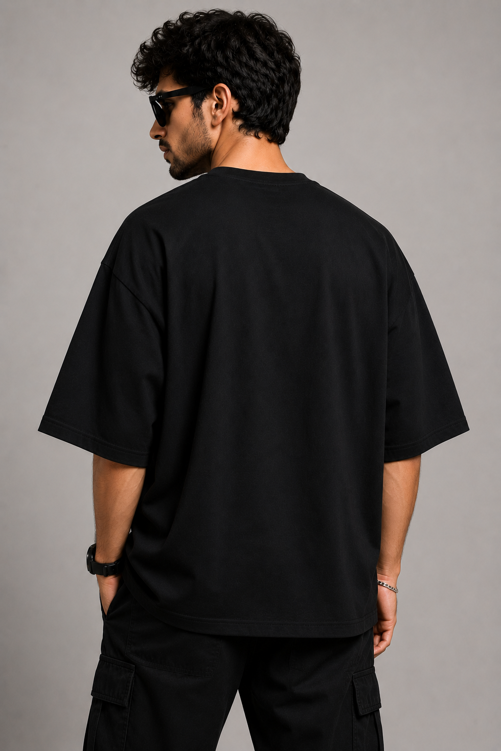 Spider-Man Oversized Black T-Shirt for Men – Minimal Spider Logo Marvel Streetwear Tee | Anime Graphic Tshirt