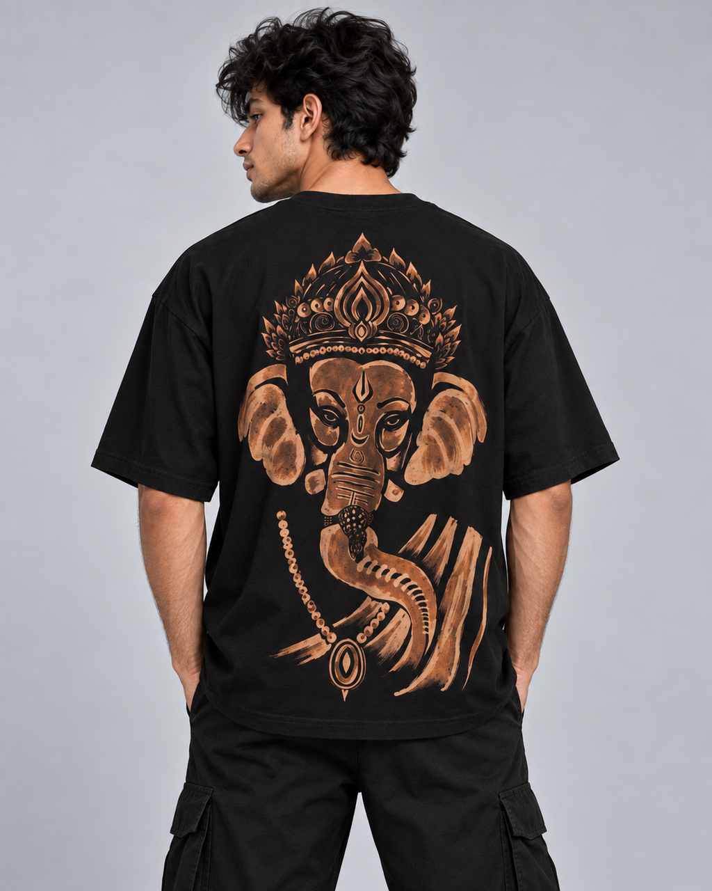 DIVINE GANESHA – SPIRITUAL OVERSIZED T-SHIRT – BLACK | TRENDYVERSE