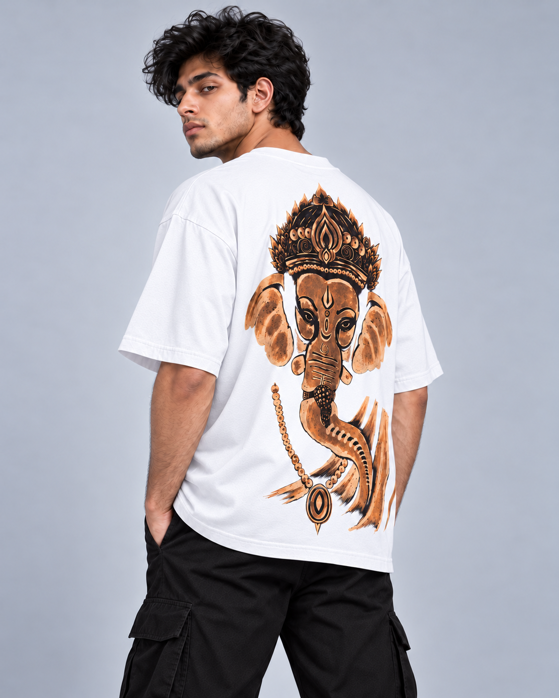 DIVINE GANESHA – SPIRITUAL OVERSIZED T-SHIRT – WHITE | TRENDYVERSE