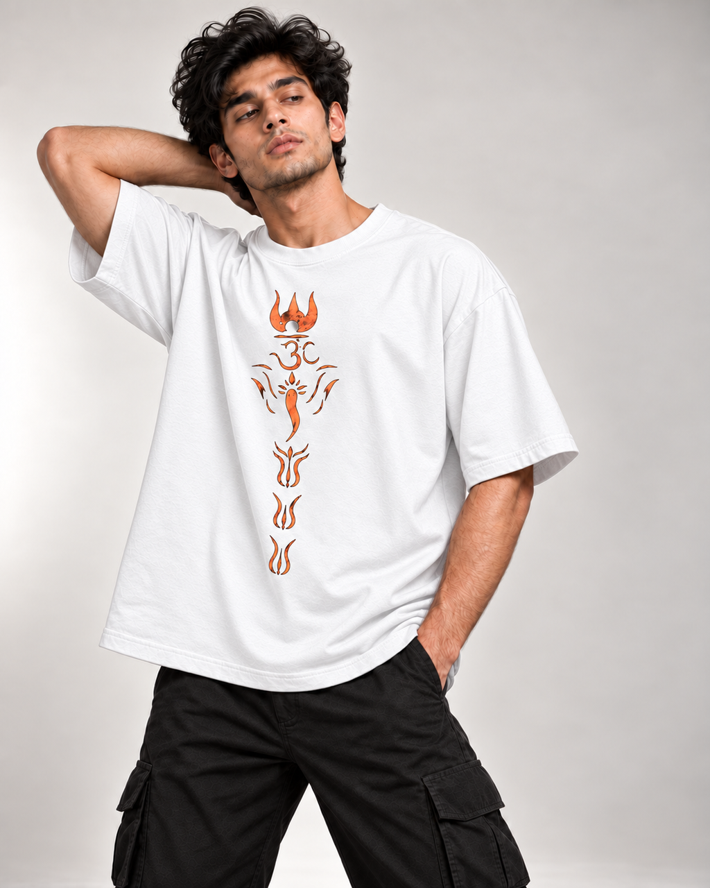 DIVINE GANESHA – SPIRITUAL OVERSIZED T-SHIRT – WHITE | TRENDYVERSE