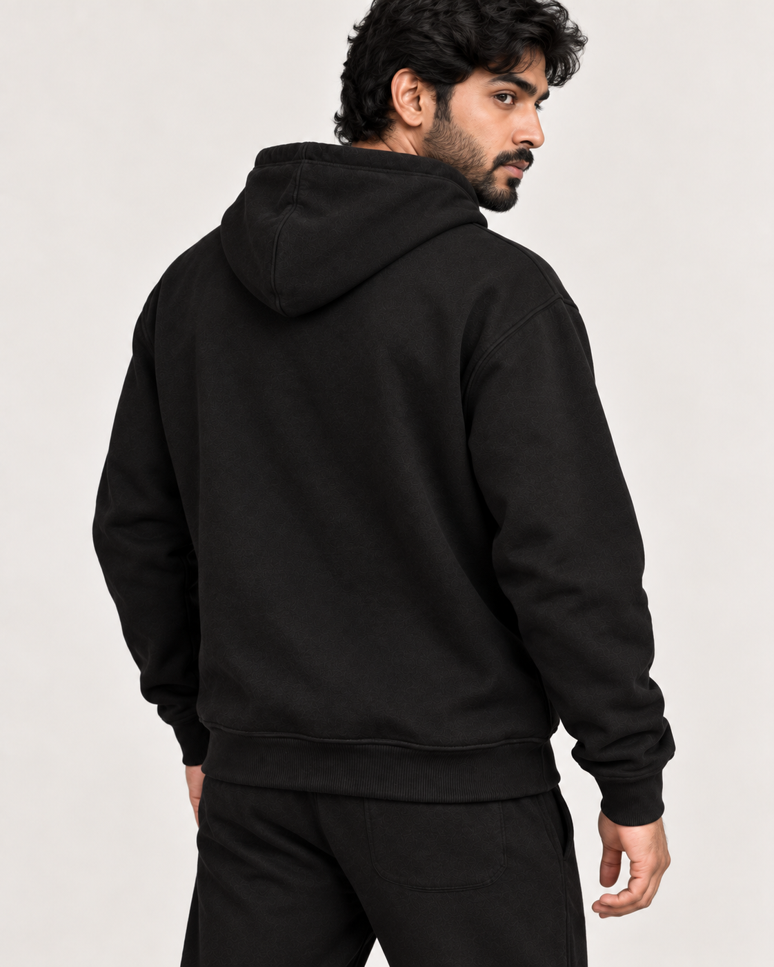 RED WEB – GRAPHIC BLACK PULLOVER HOODIE | TRENDYVERSE