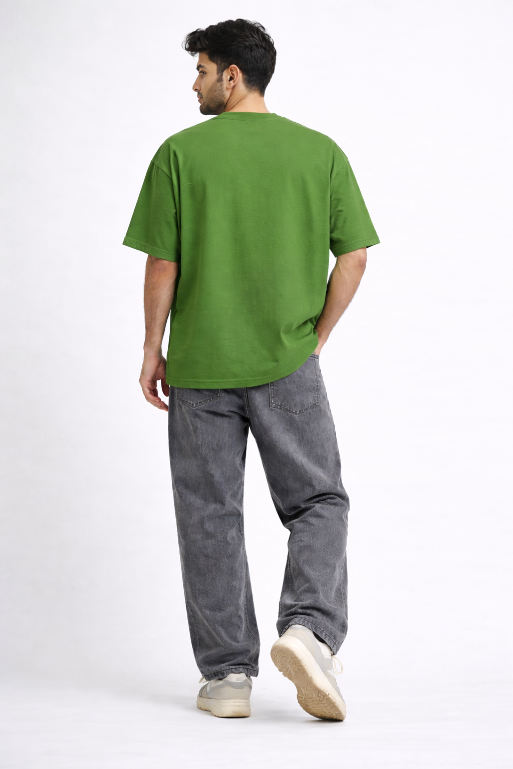 I’m Not Lazy Oversized T-Shirt for Men – Parrot Green Graphic Cotton Streetwear Tee