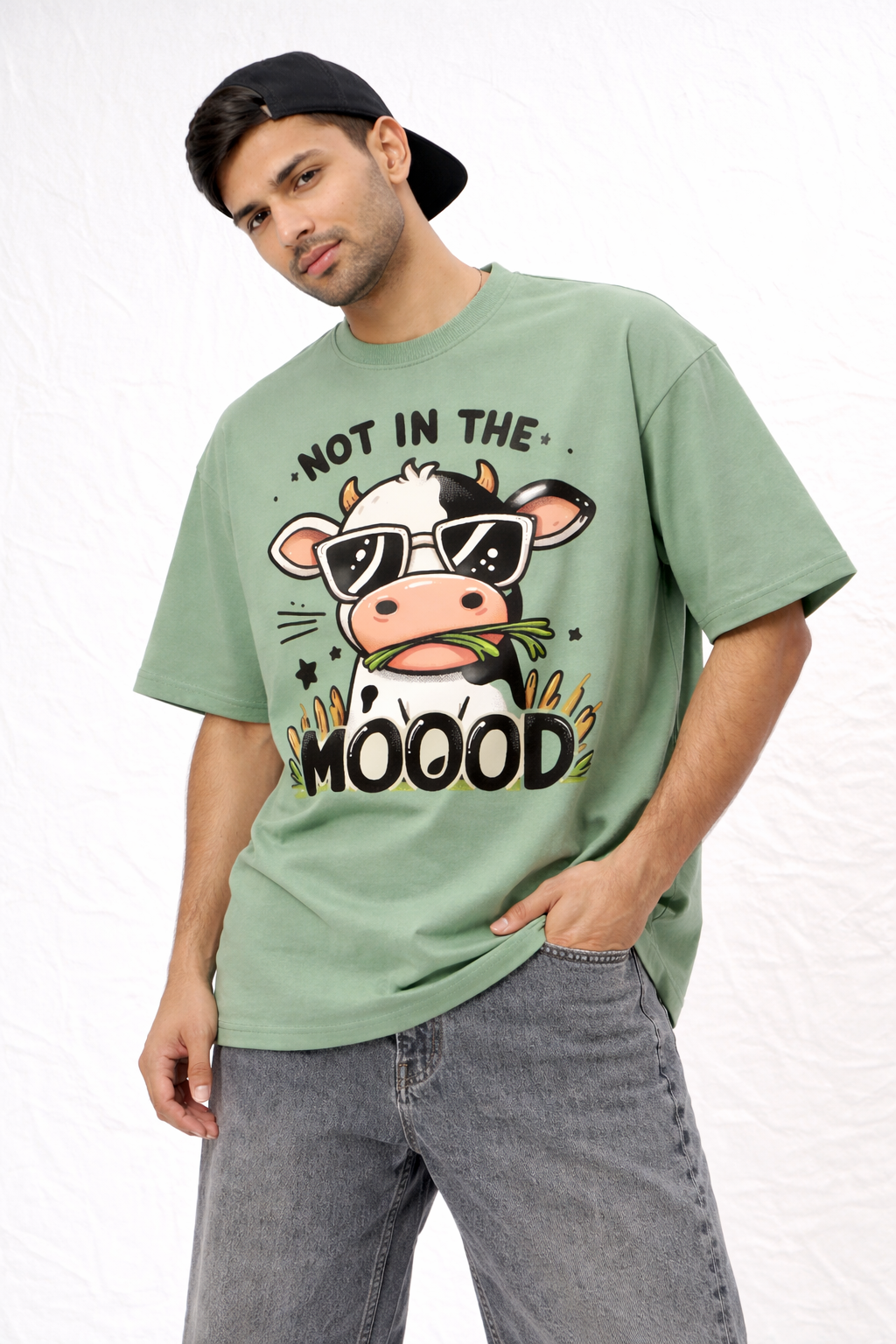 Not In The Mood Cow Oversized Mint Green T-Shirt – Funny Graphic Streetwear Tee