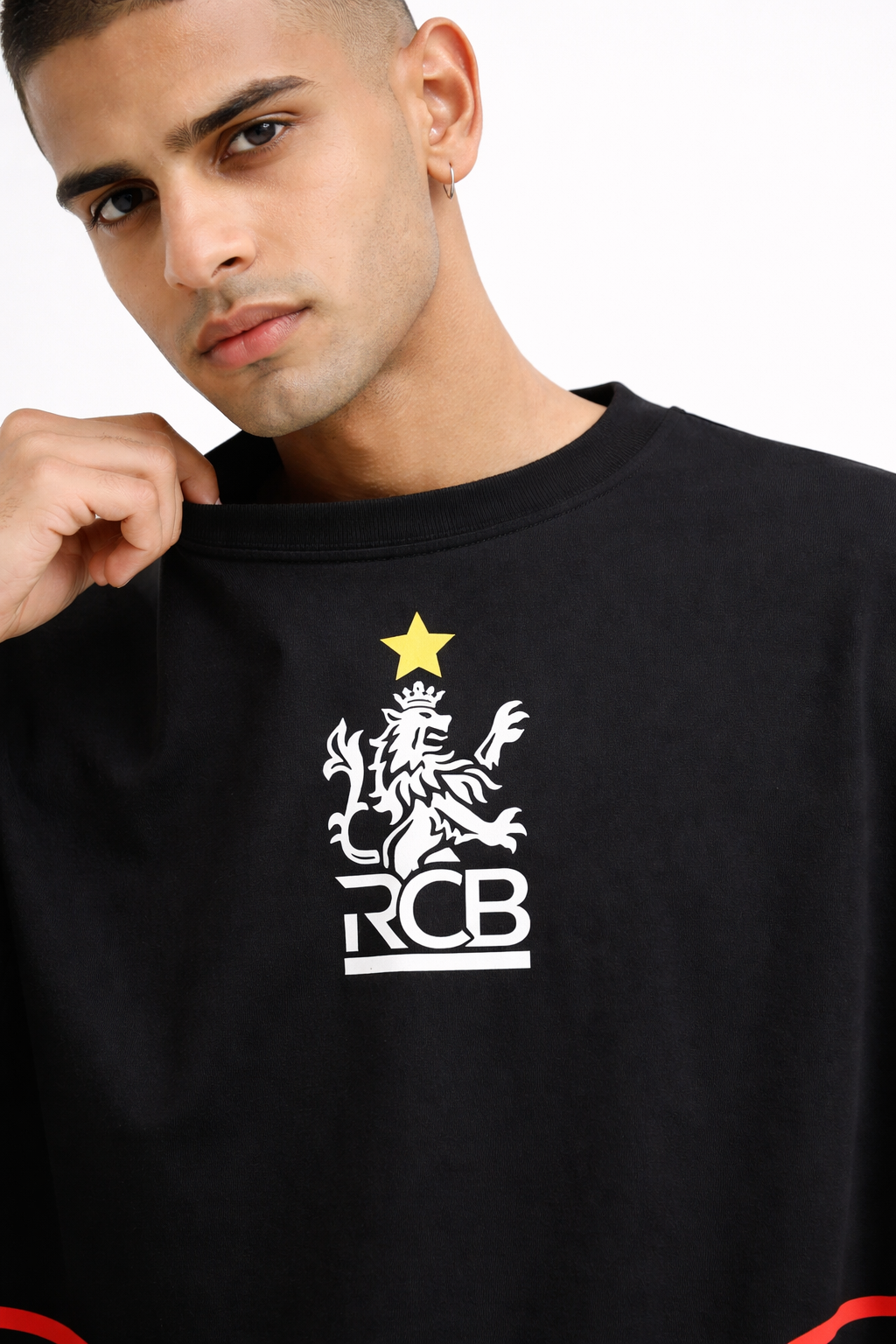 RCB Oversized Fan T-Shirt – Black | Unisex Royal Streetwear Tee Black